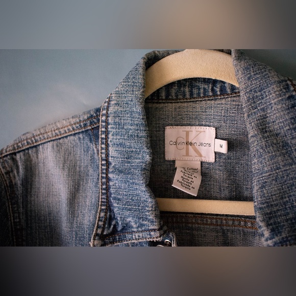 Calvin Klein denim jacket - Picture 4 of 4